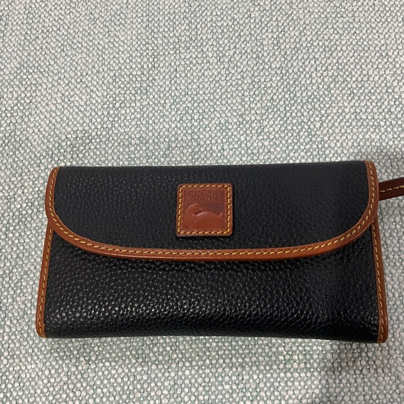 Dooney & Bourke Accessories - Dooney & Burke Wallet